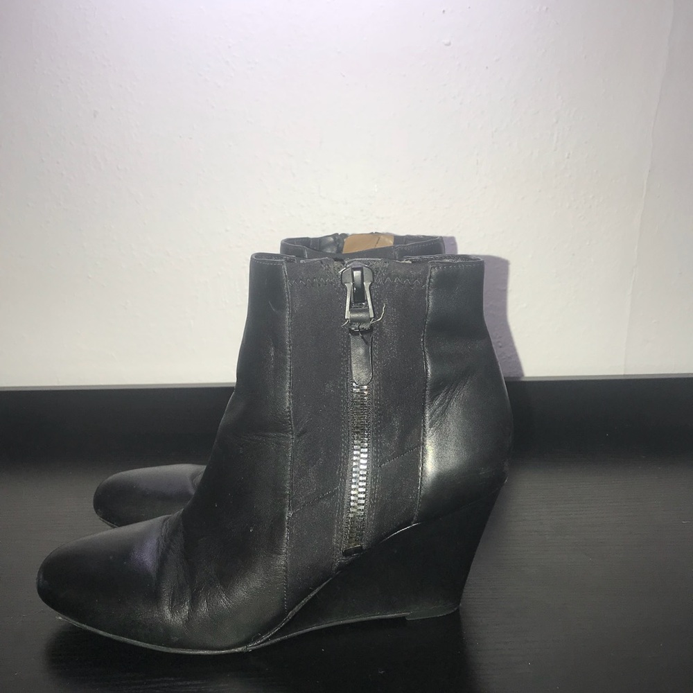 Leather High heeled Booties